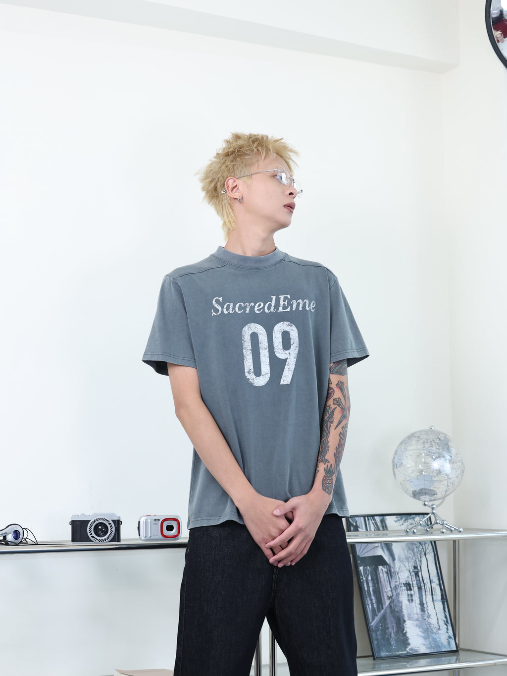 美式 復古 做舊 水洗 斑駁 數字印花 正肩 合身 短版 短袖 T-shirt