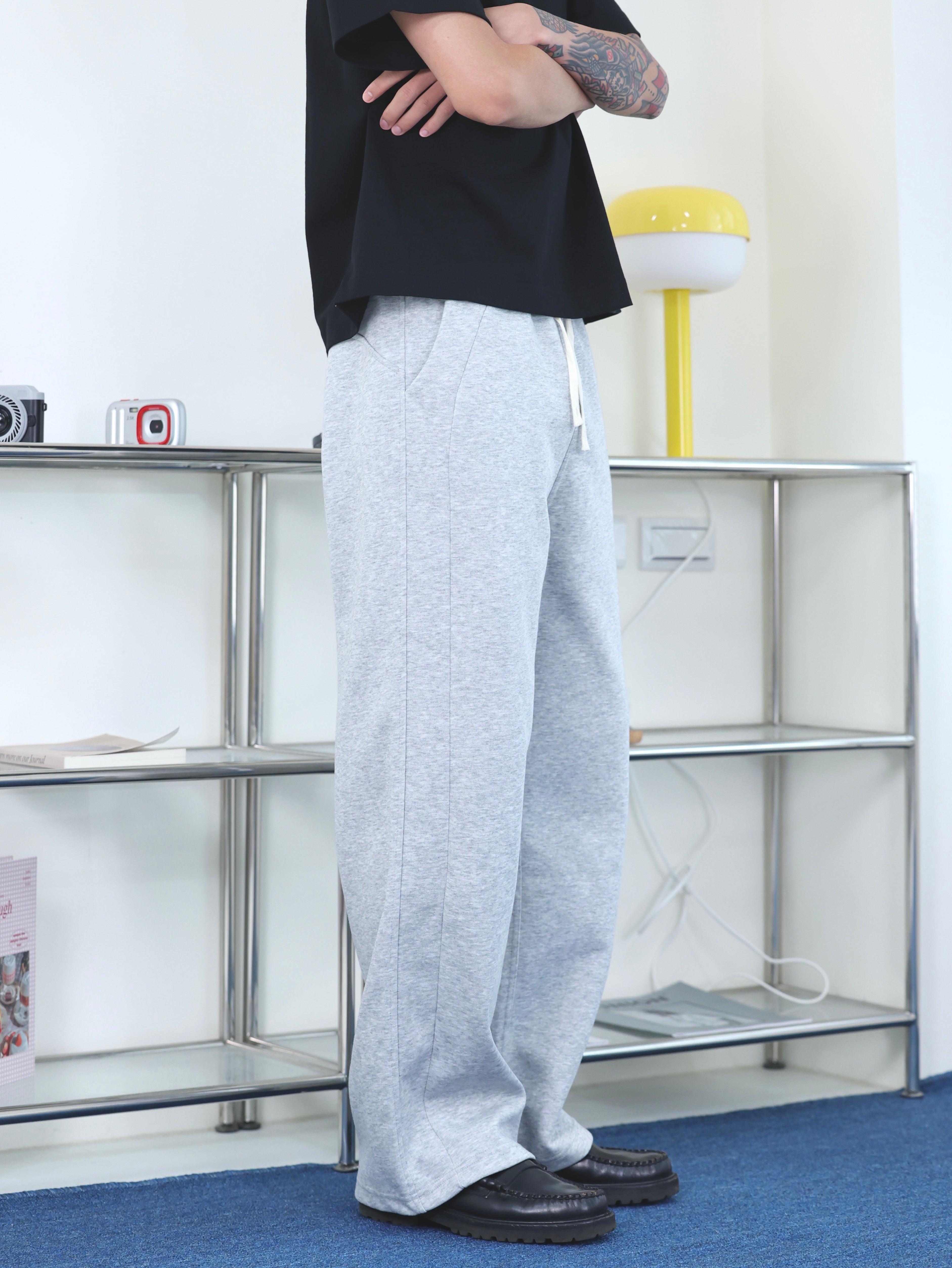 clean fit 簡約 直筒 剪裁 百搭 抽繩 棉褲