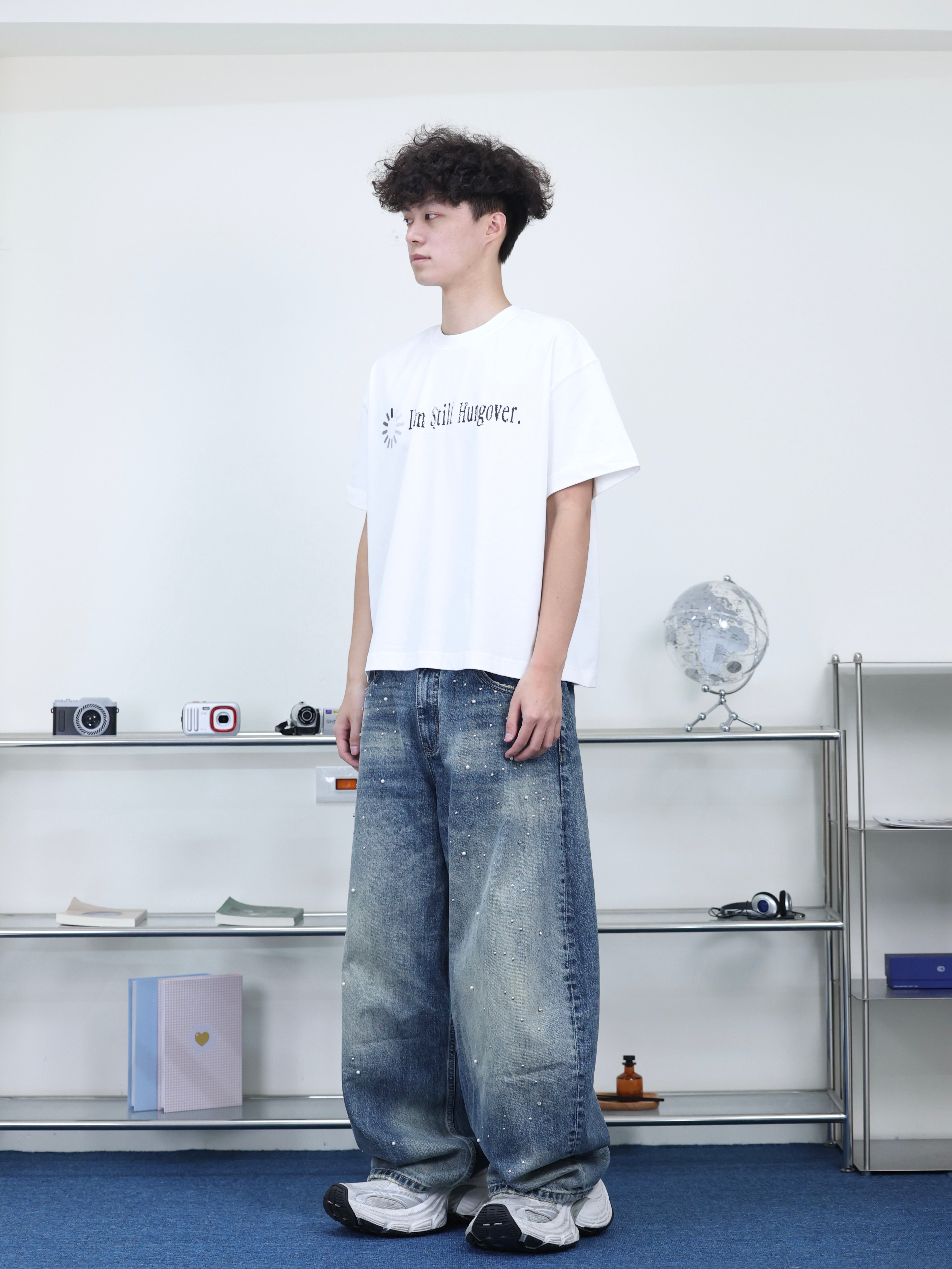 Y-ZONE 自訂款 標語 “I’m still Hungover “ 我還在宿醉 BOXY 短袖