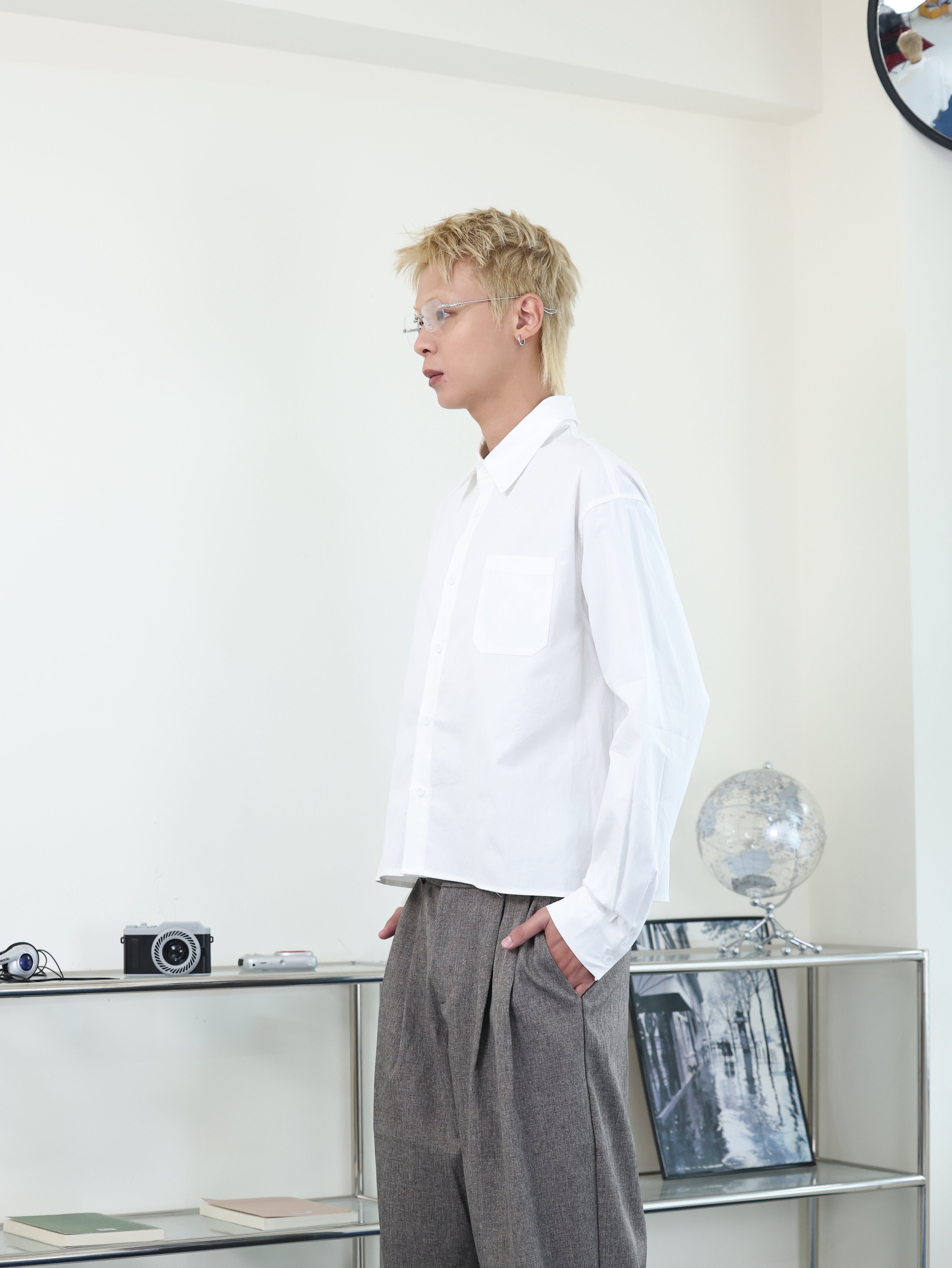簡約 clean fit 短寬 BOXY 內搭 短版 長袖襯衫
