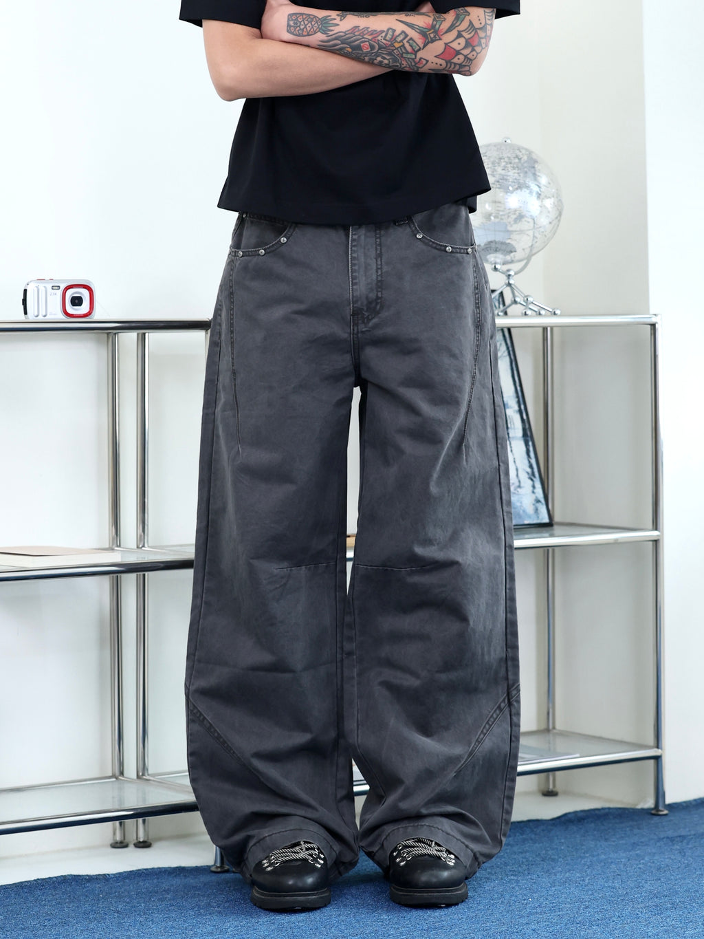 水泥灰 卯釘 寬鬆 廓型 baggy 重工硬挺 休閒 牛仔長褲