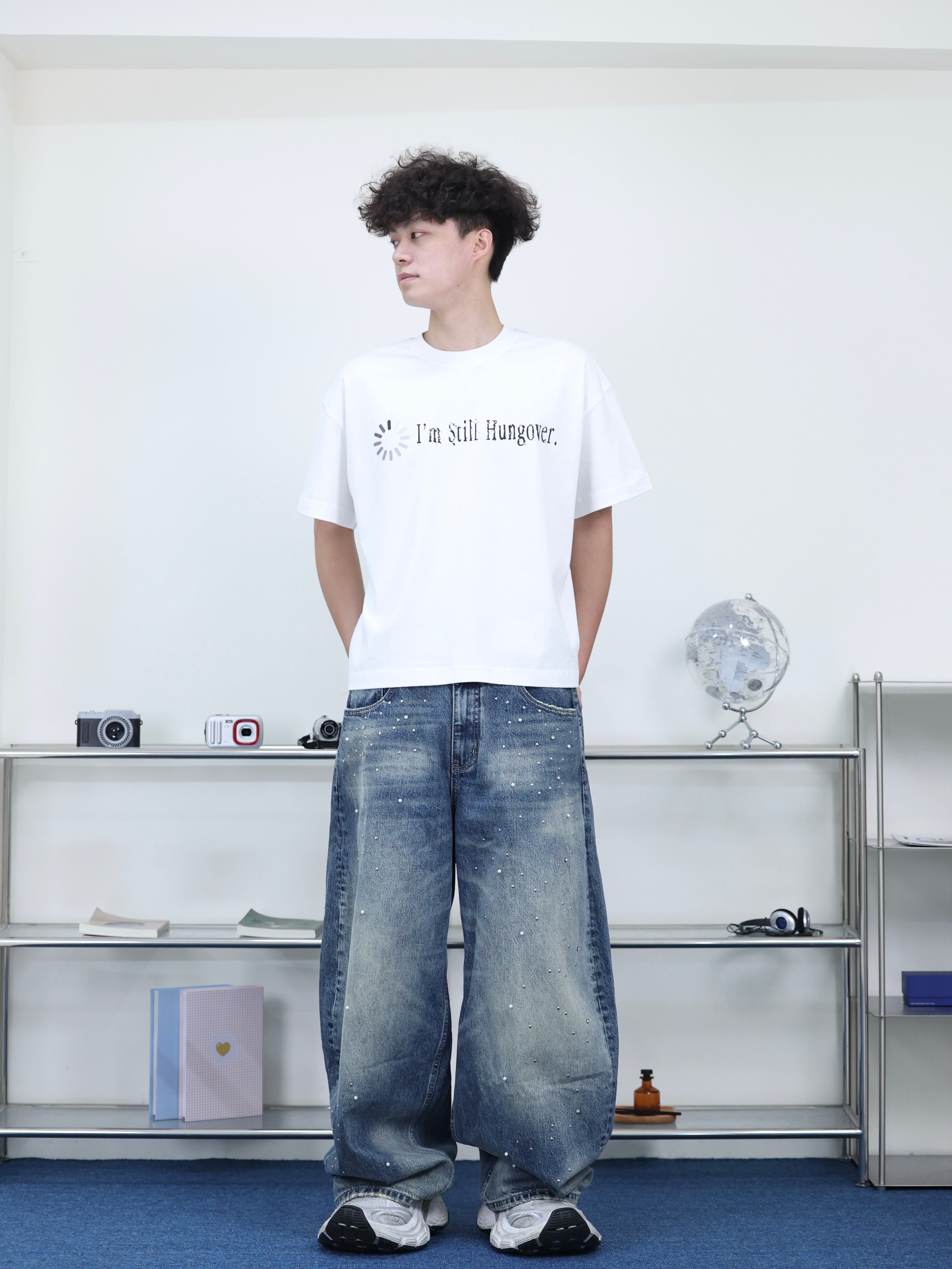 Y-ZONE 自訂款 標語 “I’m still Hungover “ 我還在宿醉 BOXY 短袖