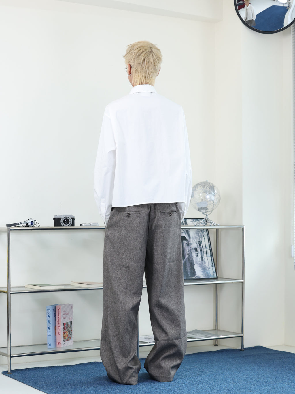 簡約 clean fit 短寬 BOXY 內搭 短版 長袖襯衫