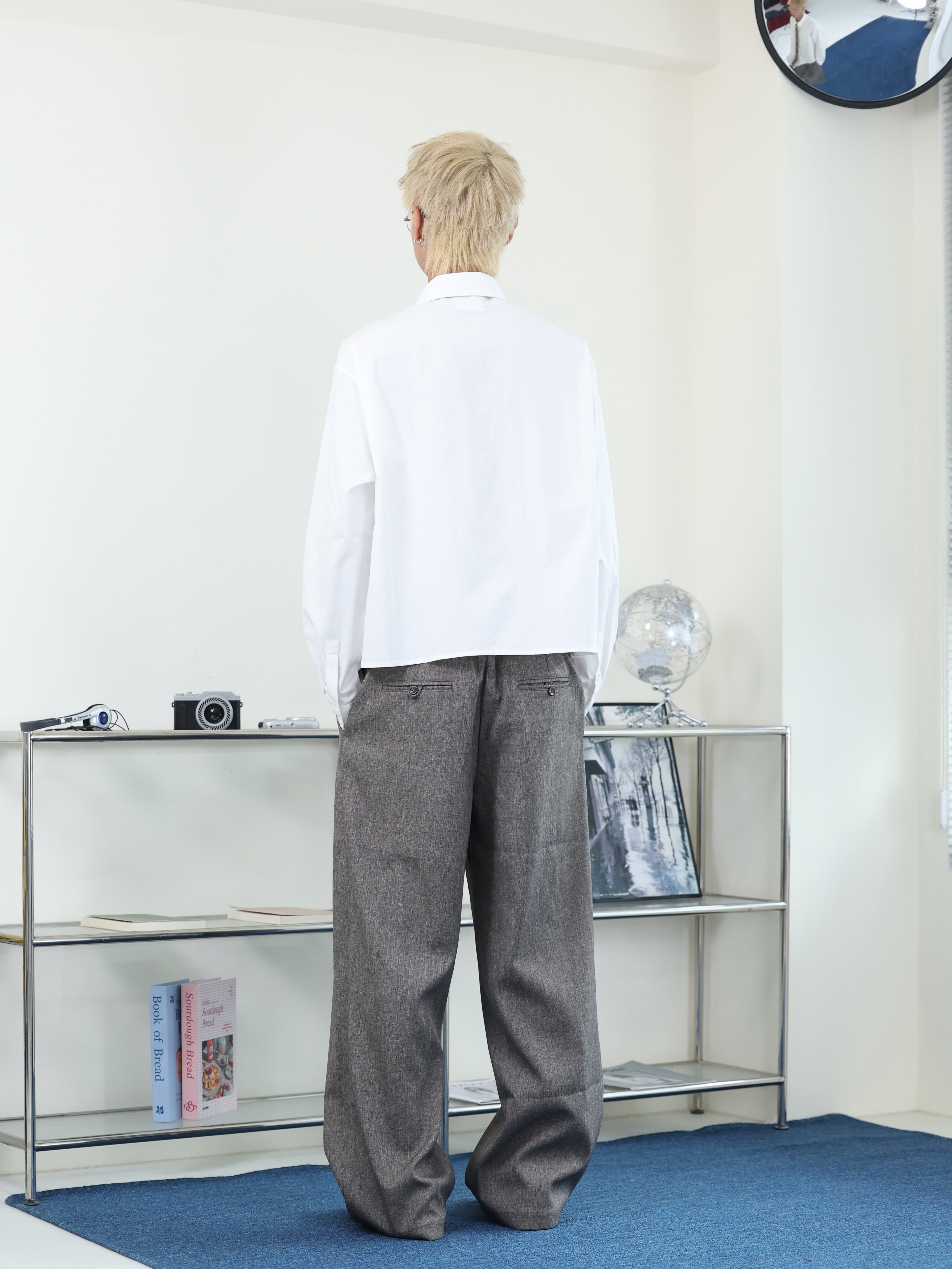簡約 clean fit 短寬 BOXY 內搭 短版 長袖襯衫