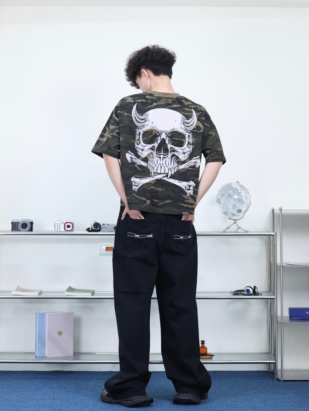 美式 街頭 百搭 寬鬆 直筒 荊棘刺繡 純黑 落地 牛仔褲
