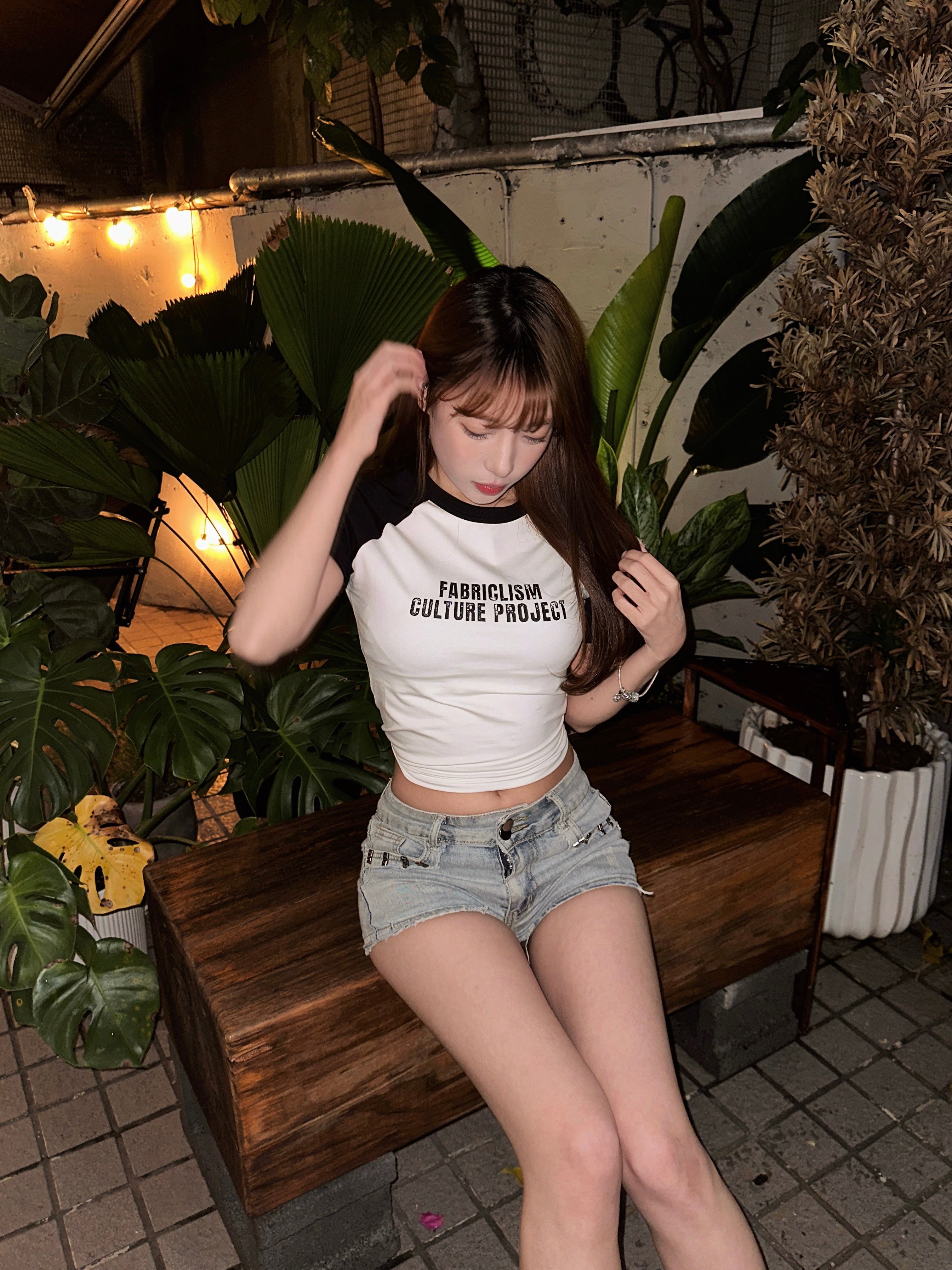 越南品牌🇻🇳 顯壯 貼身 熊貓配色 印花 短版 緊繃短袖