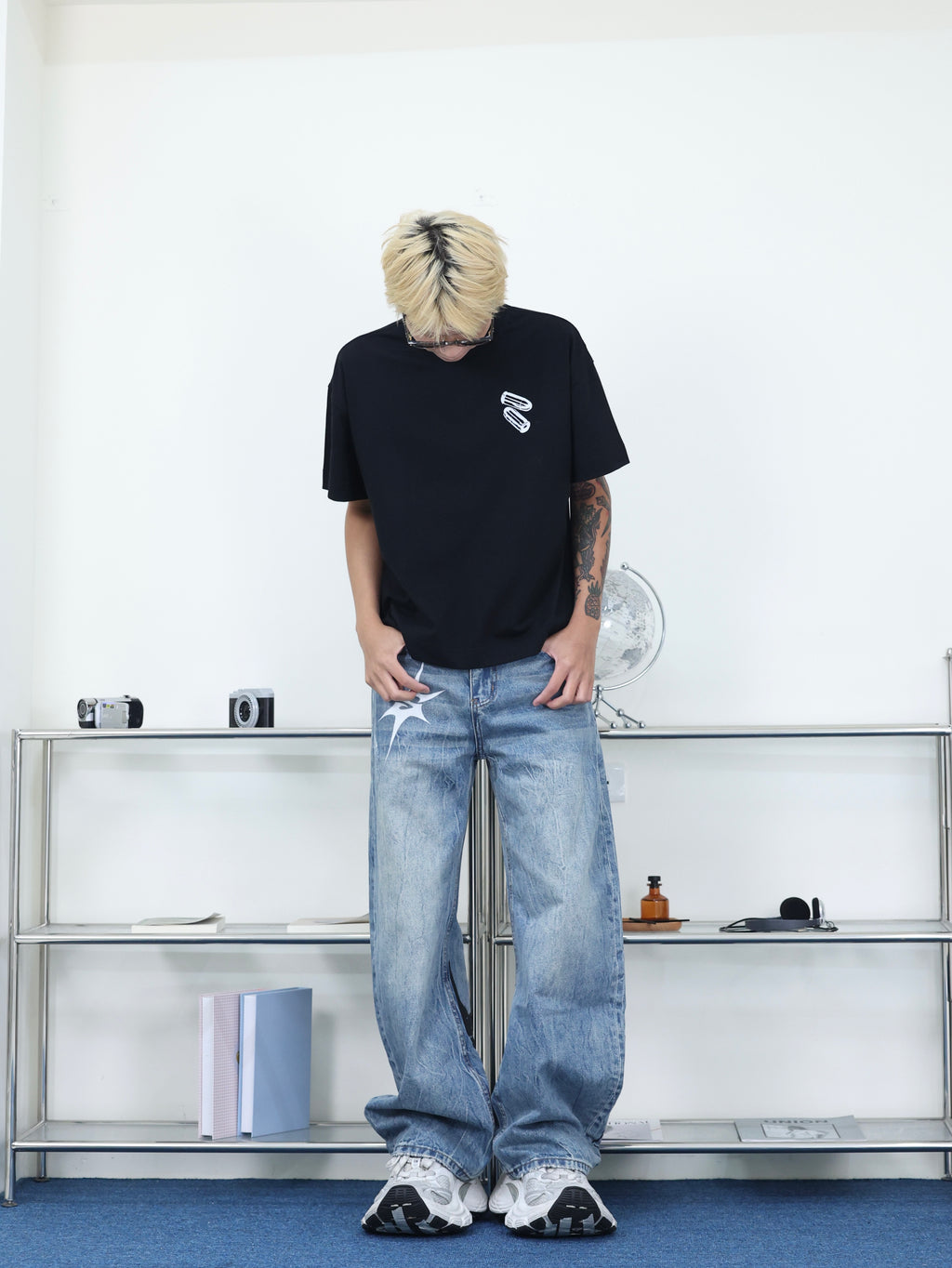Y-ZONE 自訂款 子彈 軍火阿婆 剪影 印花 BOXY 短寬 短袖