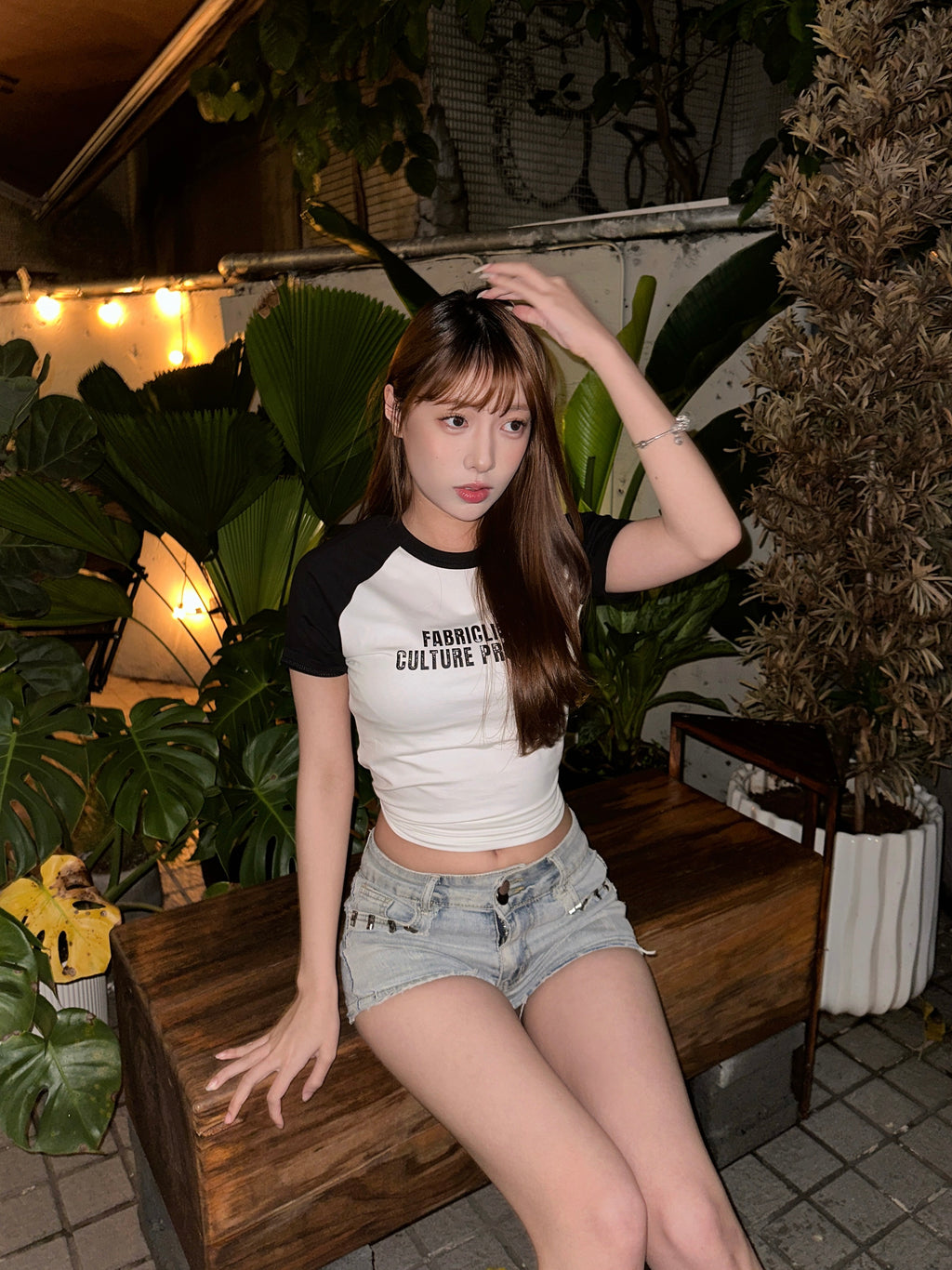 越南品牌🇻🇳 顯壯 貼身 熊貓配色 印花 短版 緊繃短袖