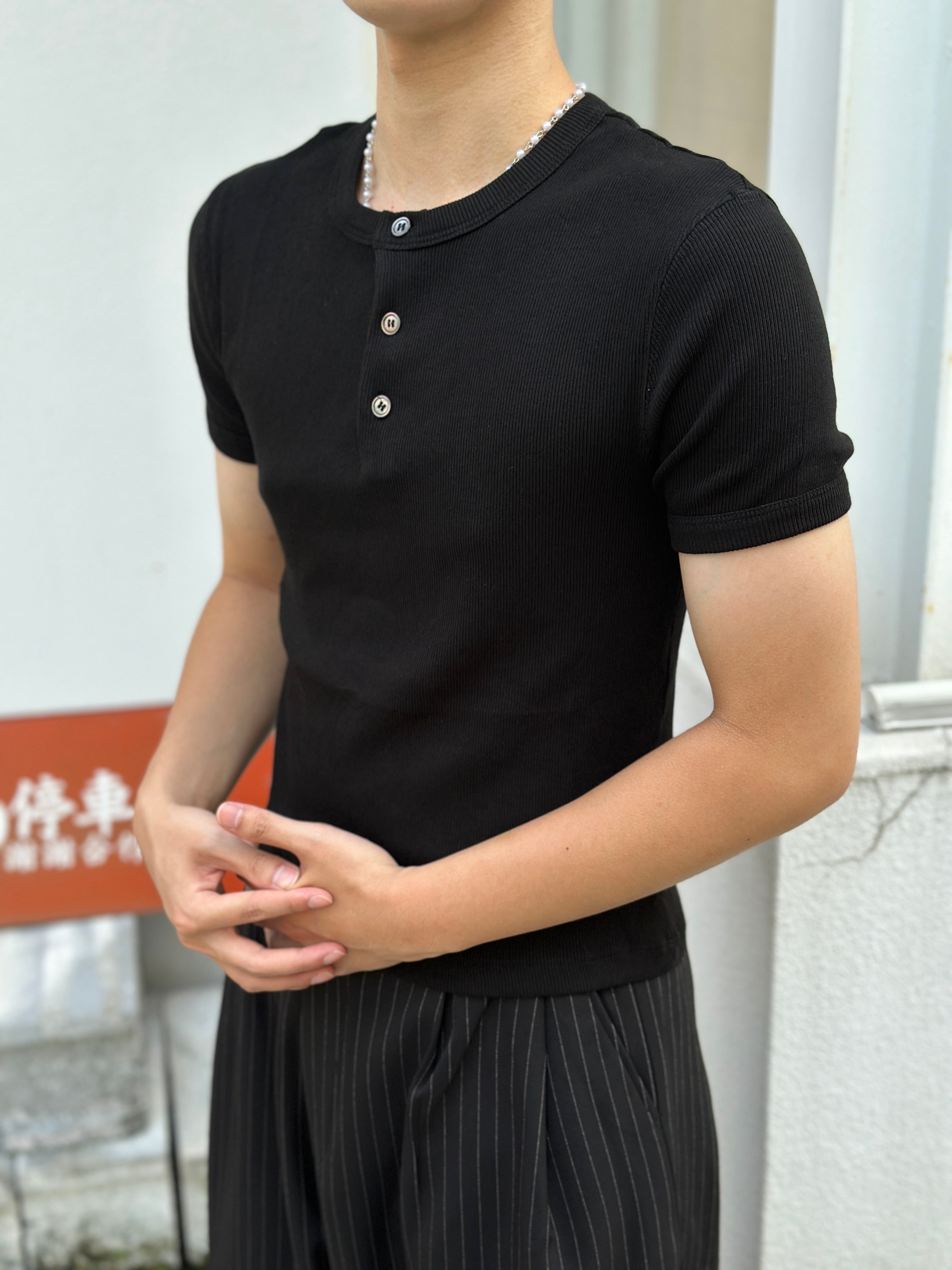 Muscle fit 針織 鈕扣 短版 貼身 顯壯 亨利領