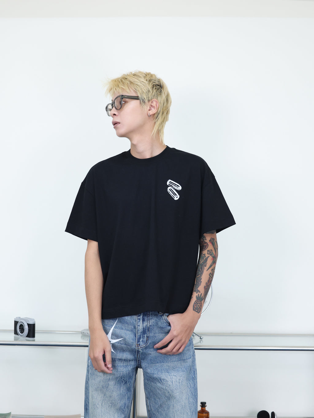 Y-ZONE 自訂款 子彈 軍火阿婆 剪影 印花 BOXY 短寬 短袖